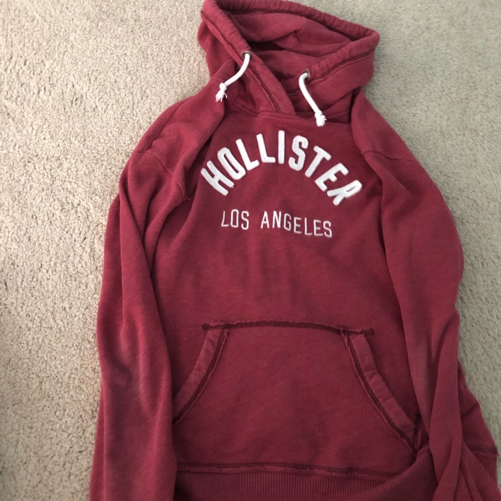 red hollister hoodie